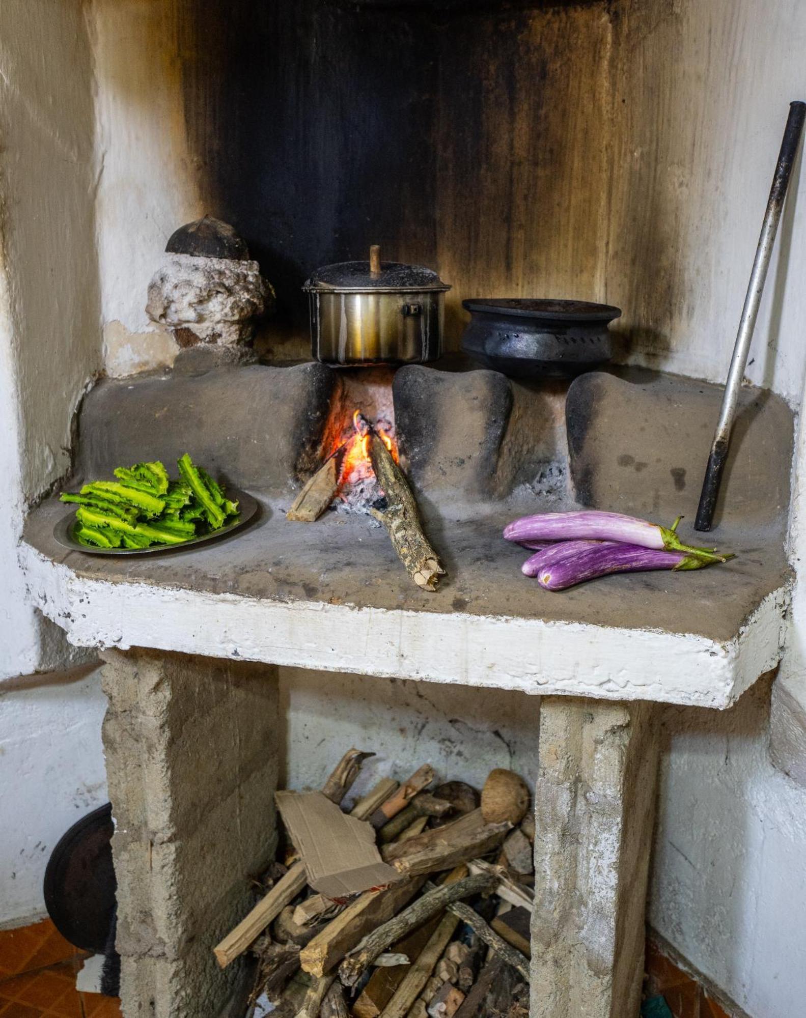 Séjour chez l'habitant Madugalle's Family